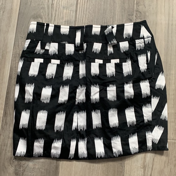 BCBGeneration women short Skirt. - Picture 2 of 7